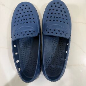 Kids Blue Floafers size 3